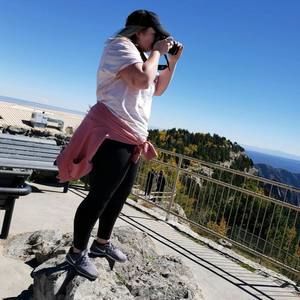 Meet your Posher, Victoria